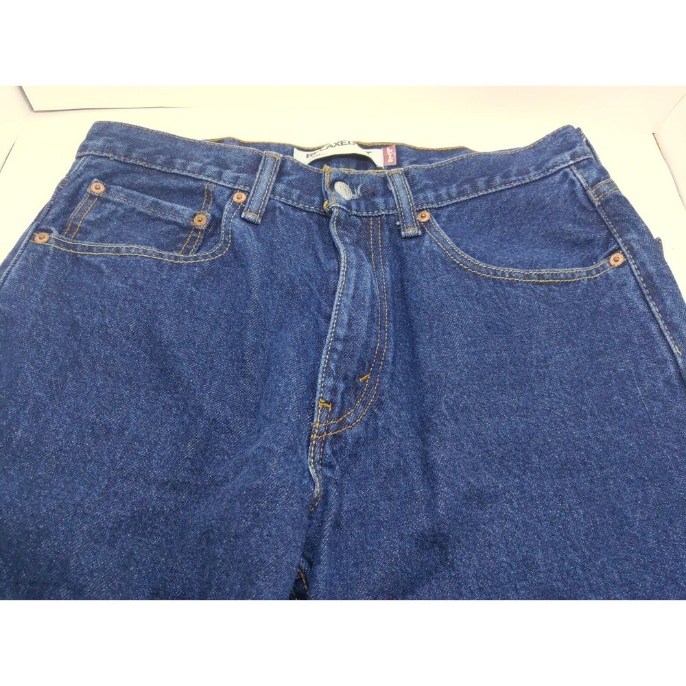 levi 550 Relaxed Fit men Blue jeans Size 31 by 32